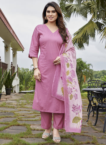 Aastha-pure cotton kurta pant set with pichwai dupatta