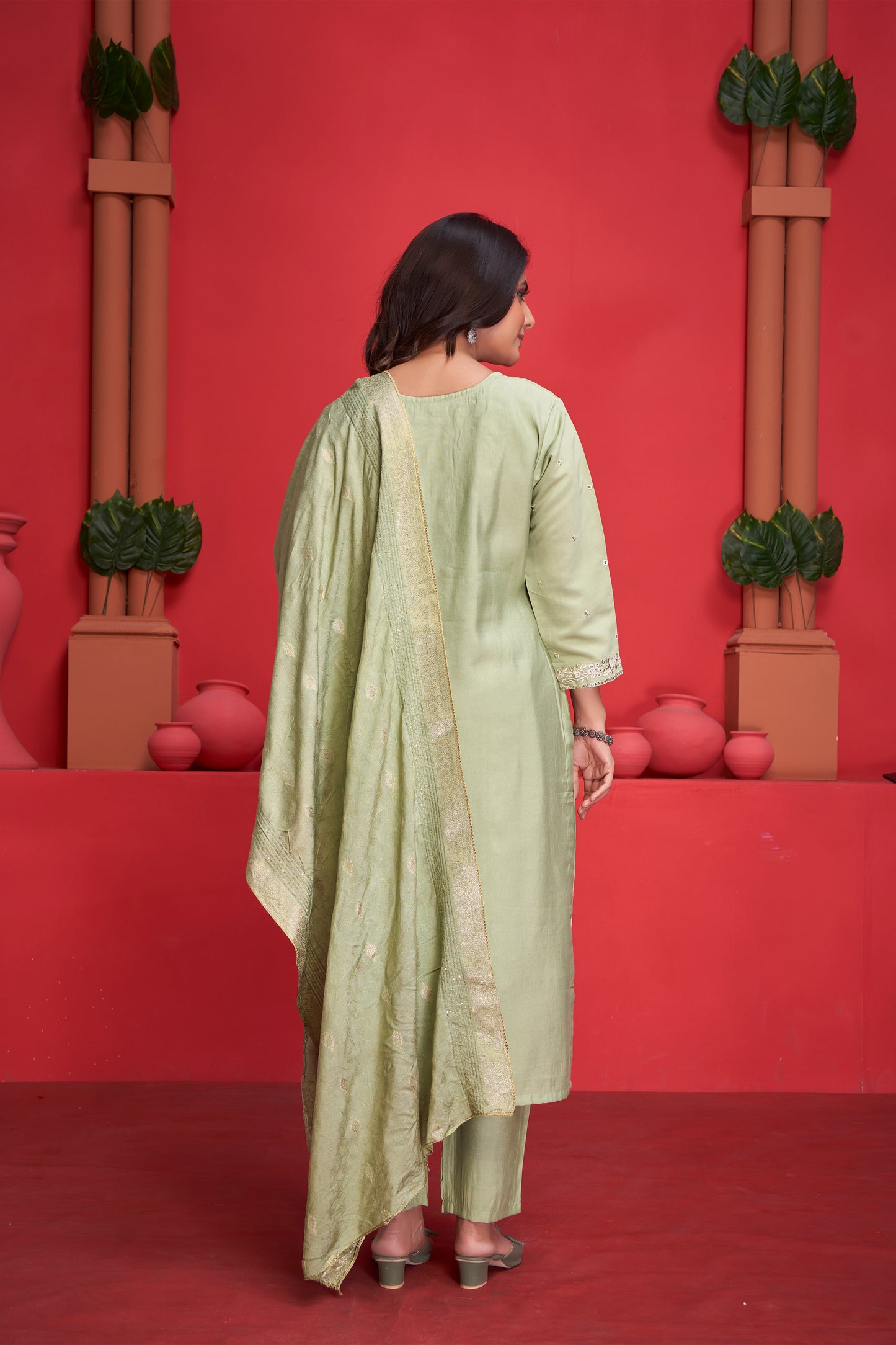 Modal Viscose Embroidered Kurta Pant & Dupatta Set