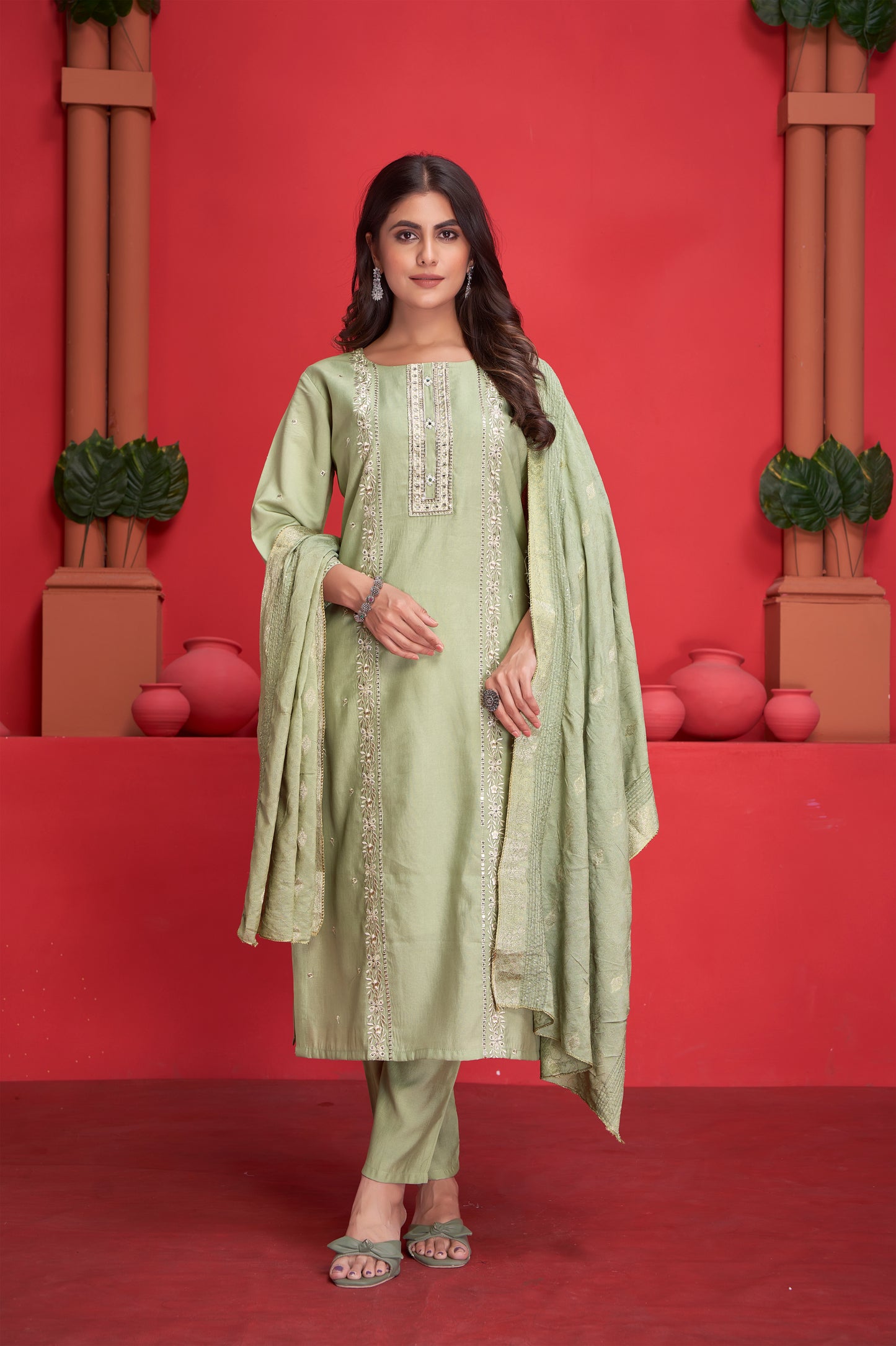 Modal Viscose Embroidered Kurta Pant & Dupatta Set