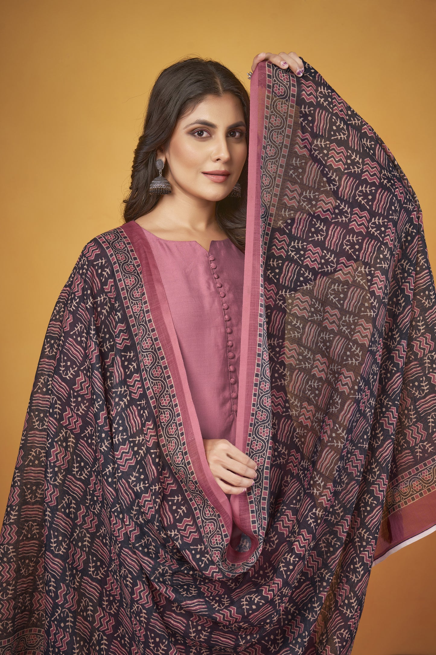 Art Silk Move Kurta with Trousers & Digitally Printed Linen Dupatta
